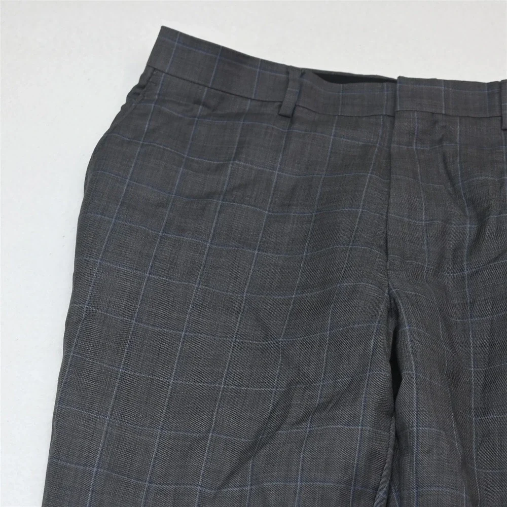 Jos A Bank 42R 32x32 Gray Windowpane 100% Wool Traveler Mens Jacket Pants Suit